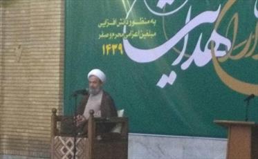 نمی توان تنها با استفاده از برخی مطالعات حوزوی برای همگان نسخه نوشت/ مبلغان  مخاطب شناس باشند