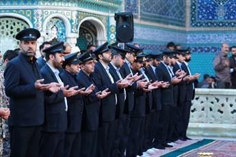 خطبه خوانی خادمان در حرم حضرت معصومه(س) برگزار شد
