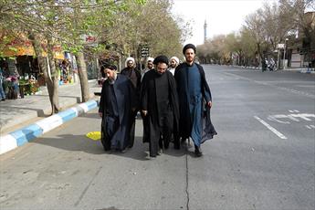تصاویر /حضور روحانیون و طلاب یزدی در راهپیمایی ۱۳آبان