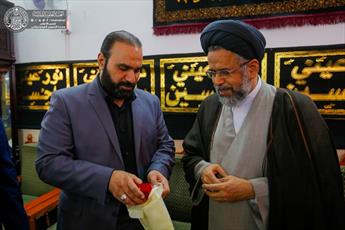 وزیر اطلاعات ایران به زیارت حرم امام علی(ع) مشرف شد+ عکس