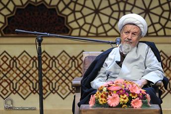 نباید به محض ورود یک روحانی به دادگاه ویژه روحانیت، نگاه مجرمانه به او داشته باشیم