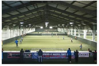 برگزاری مسابقات فوتبال برای تامین بودجه بازسازی مسجدی در انگلستان