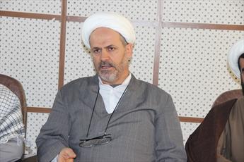 امام خمینی(ره) به خوبی توانست قدرت های بزرگ دنیا را مأیوس نماید