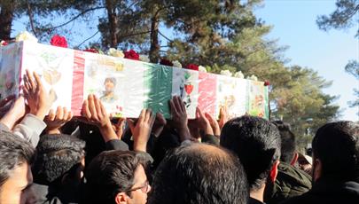پیکر شهید مدافع حرم در کرمان تشییع شد