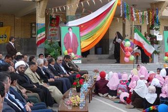 زنگ انقلاب در مدارس علمیه کردستان طنین انداز شد