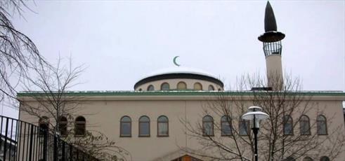 مسلمانان سوئد خواستار مجوز پخش اذان از بلندگو شدند