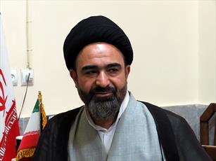 روحانیون بهترین رابط بین مردم و پلیس اند