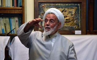 ناکارآمدی مسئولان، دین و روحانیت را از نظر مردم ساقط می کند/ با عملکرد بدمان به براندازی انقلاب کمک نکنیم