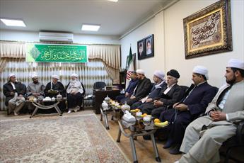تصاویر/ نشست  آیت الله علماء با  علمای اهل سنت منطقه اورامانات