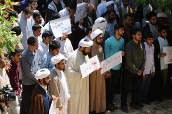 طلاب و دانشجویان بوشهر در اعتراض به حمله مثلث شرارت به سوریه تجمع کردند