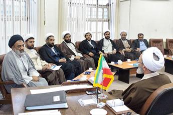 برگزاری سالانه بیش از هزار دوره آموزشی نماز برای طلاب و روحانیون