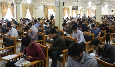 ۷ هزار متقاضی ورود به حوزه  خراسان با یکدیگر رقابت کردند