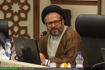 لزوم نزدیک شدن مراکز تخصصی حوزه با عرصه بین الملل/اجرای طرح مدارس قطب بین الملل