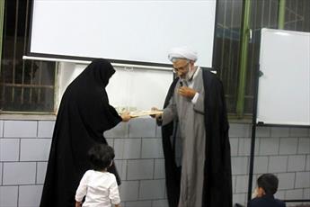 رتبه سوم المپیاد علمی کشوری  به بانوی طلبه میبدی رسید