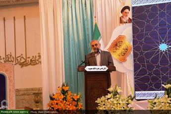 برای ارائه خدمات مورد نیاز به زائران حرم بانوی کرامت تلاش می‌کنیم