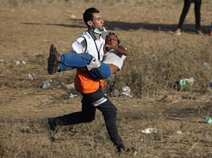 ۴جوان فلسطینی در حمله صهیونیست ها به نوار غزه شهید شدند