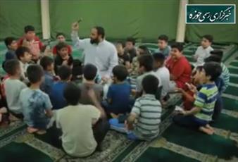 فیلم/ تلاش های یک طلبه برای جذب نوجوانان به مسجد روستا