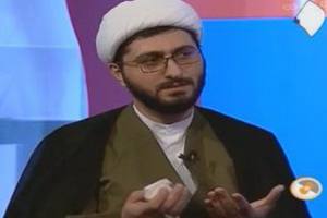 فیلم/ وقتی روحانی خبرنگار می‌شود!