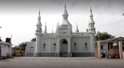 مسجد اسپانیایی در حیدرآباد، درهایش را به روی غیرمسلمانان می گشاید