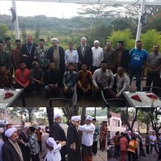 رئیس دانشگاه مذاهب اسلامی با علمای اندونزی دیدار کرد