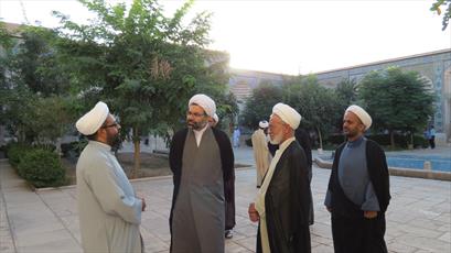 بازدید مدیر کل اوقاف کرمان از دو مدرسه علمیه تاریخی+ عکس