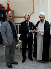جایزه سالانه "نوآوری نظریه جهانی" عراق به رئیس دانشگاه مذاهب اسلامی اهدا شد