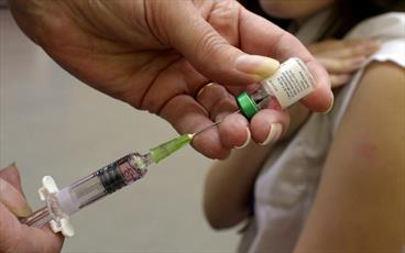 شرکت داروسازی در اندونزی، واکسن «حلال» به منظور واکسیناسیون تولید می کند