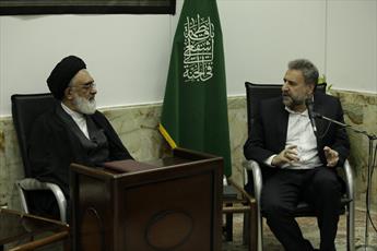 مسئولانی که در حوزه های دینی تخصص ندارند اظهار نظر نکنند