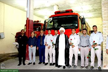 تصاویر/ بازدید نماینده ولی فقیه در بوشهر از ایستگاه های آتش نشانی