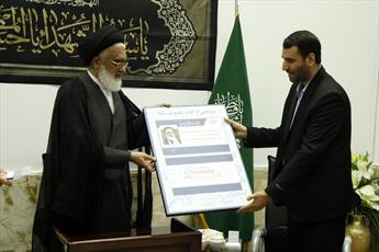 امام جمعه قم نخستین عضو «مکتا» شد