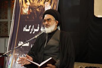 مدرسه، خانواده و مسجد در برابر جریان نفاق صیانت شود