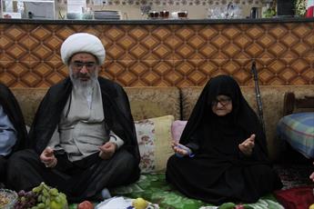تقدیر نماینده ولی فقیه در  بوشهر از مادر شهید