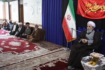 کسانی که ولایت فقیه را در  امام خمینی(ره) قبول نمی کردند، امروز دم از امام(ره) می زنند