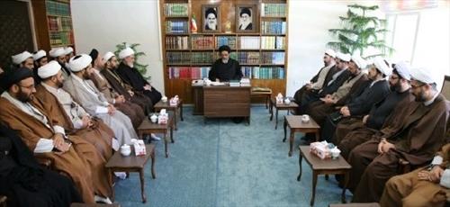 امام جمعه تبریز: روحانیون در نیروهای مسلح رسالت سنگینی دارند