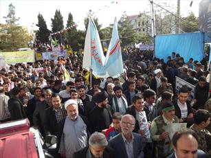 تصاویر/ راهپیمایی ۱۳ آبان در کاشان
