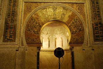 محققان، «طنین اسلامی»  مسجد کوردوبای اسپانیا را بازسازی می کنند