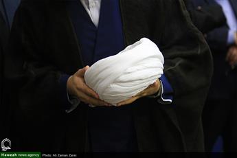 آیین عمامه گذاری طلاب مدراس علمیه شیراز برگزار می شود