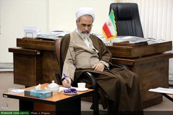 تسلیت آیت الله اعرافی به مردم استان فارس