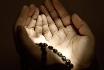 حضور قلب در نماز به چه معناست؟