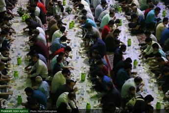 حدیث روز | سحری اور افطار کے وقت سورۂ قدر کی تلاوت کا حیرت انگیز ثواب