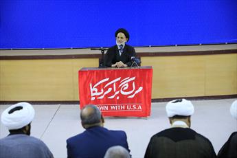 آینده خیلی روشن تر از امروز است/ مبلغین با زبان روز سخنرانی کنند