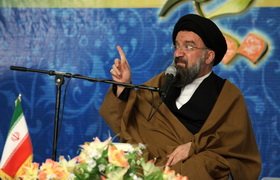 آیت‌الله سید احمد خاتمی:بدحجابي خوره انقلاب اسلامي است