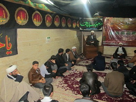 نشست اخلاقی در مدرسه علمیه حضرت ولیعصر(عج) ابرکوه 