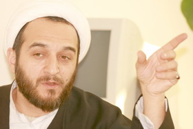 از پیشکسوتان و روحانیون شاغل در دانشگاه‌ها تجلیل می‌شود