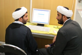 روش نوین ارائه دروس در یکی از مدارس علمیه مشهد