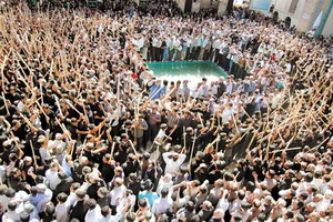 ای شهادت‌نامه‌ات تاریخ ایثار حسین(ع)